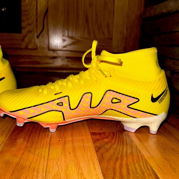 Nike Shoes Nike Womens Soccer Cleats Poshmark